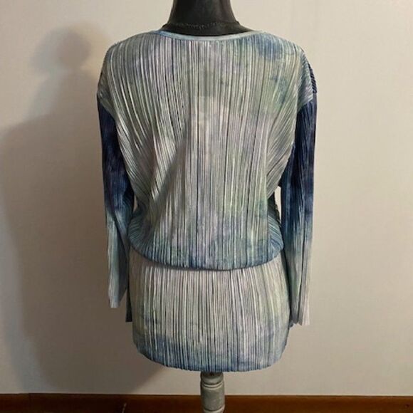 Est. 1946 Spring Awake tie dye wrap tunic, size XL - Picture 2 of 3